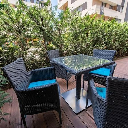Labyrinth Apartment - Free Parking Space Included Warna Exterior foto