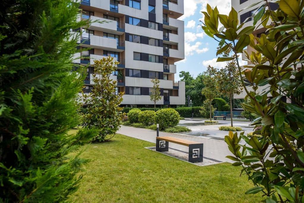 Labyrinth Apartment - Free Parking Space Included Warna Exterior foto